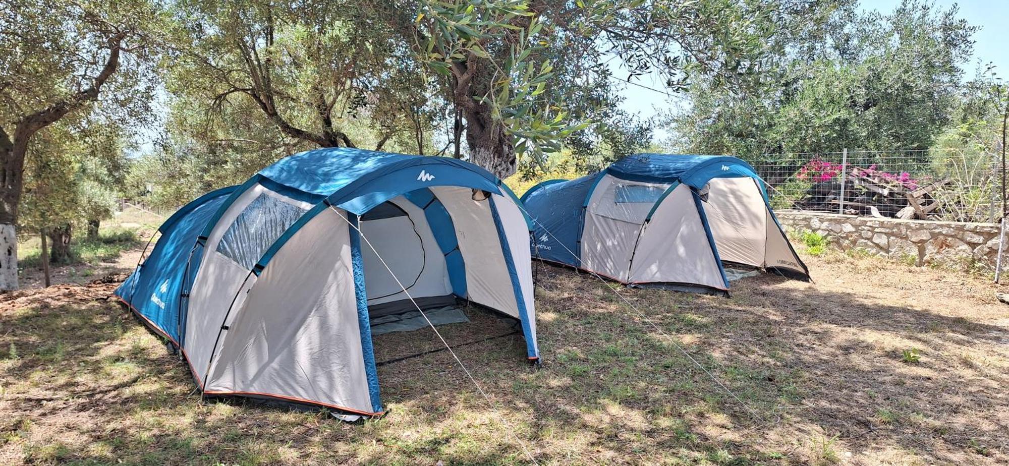 Olive Camping Himare Luaran gambar